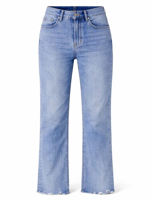 WhatsApp Image 2026-03-27 at 12.23.37 Jeans Mom Celeste