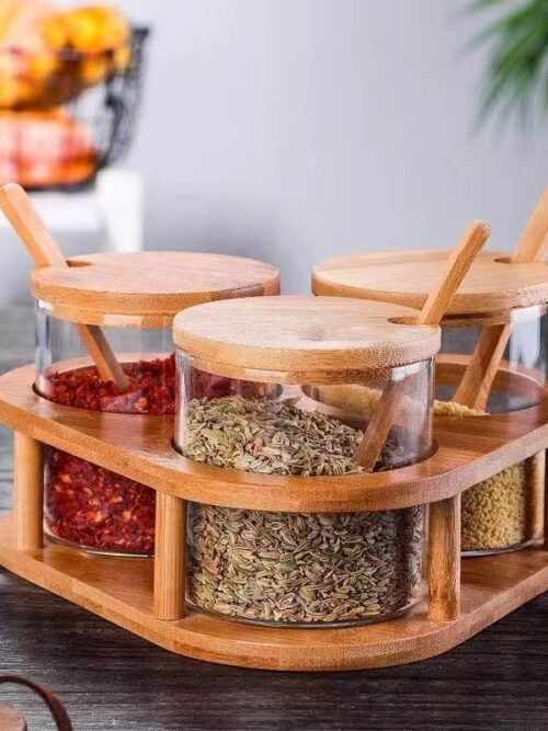 Set de especieros de vidrio con tapa y base de bambú